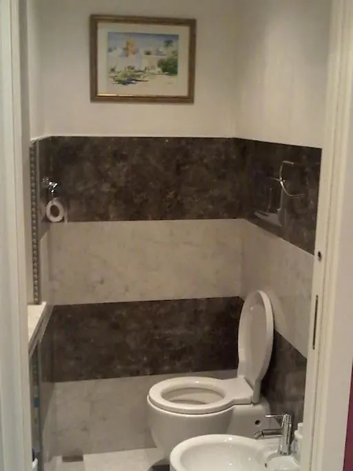 דירות פלרמו Centro Casa 0*,  איטליה